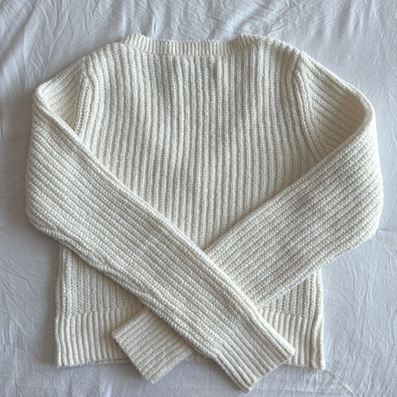 A&F Knit V-Neck Sweater - Picture 2 of 2